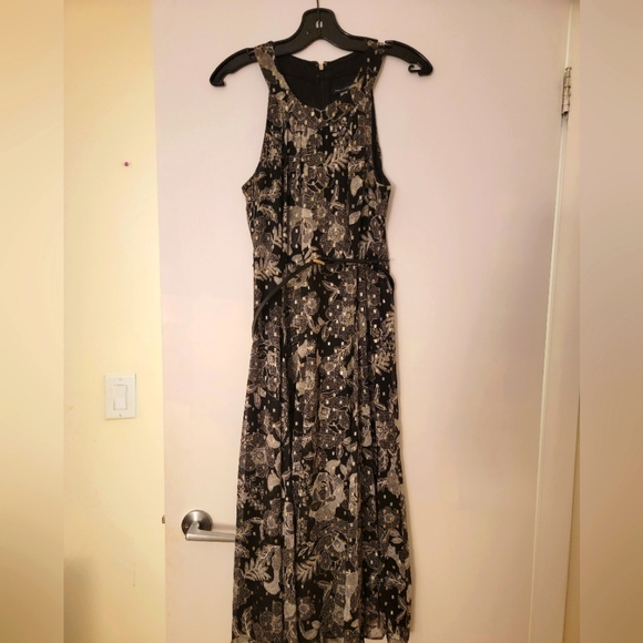 Tommy Hilfiger - Elegant Below the Knee Dress - Picture 1 of 4